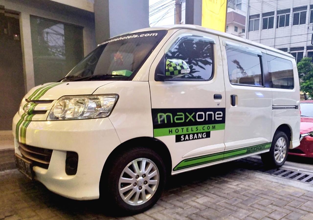 Maxonehotels.Com At Sabang Jakarta Extérieur photo