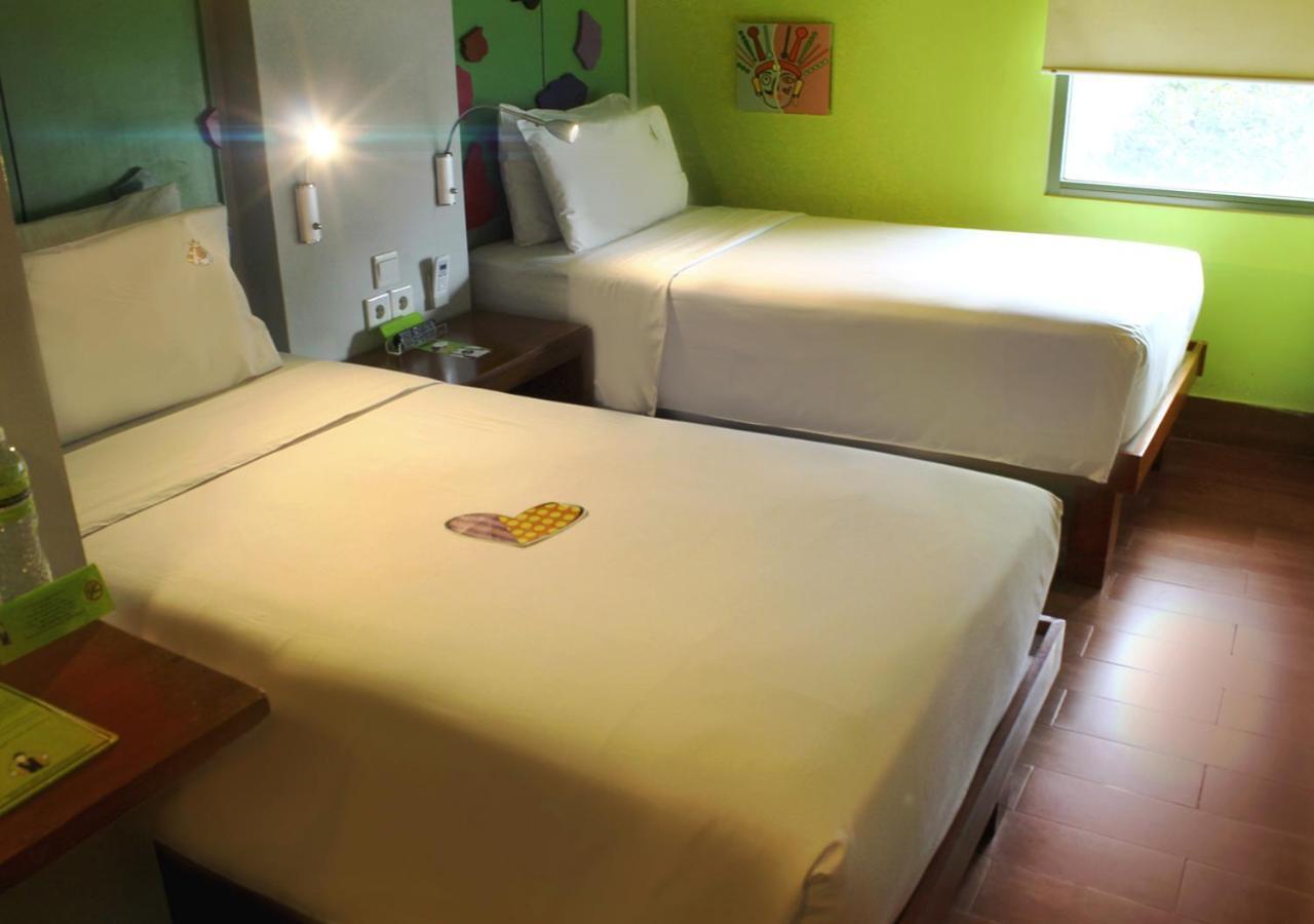 Maxonehotels.Com At Sabang Jakarta Extérieur photo