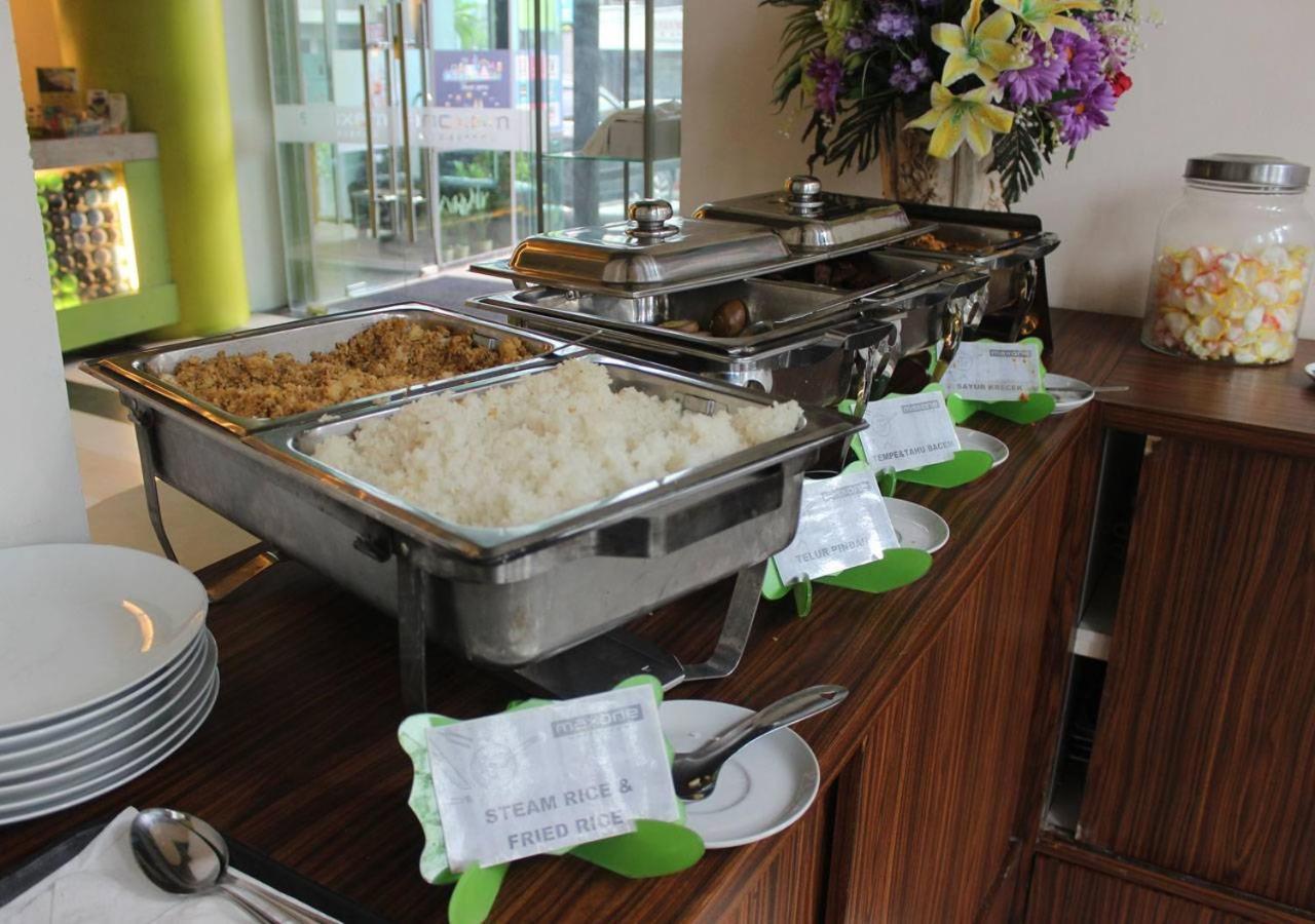 Maxonehotels.Com At Sabang Jakarta Extérieur photo